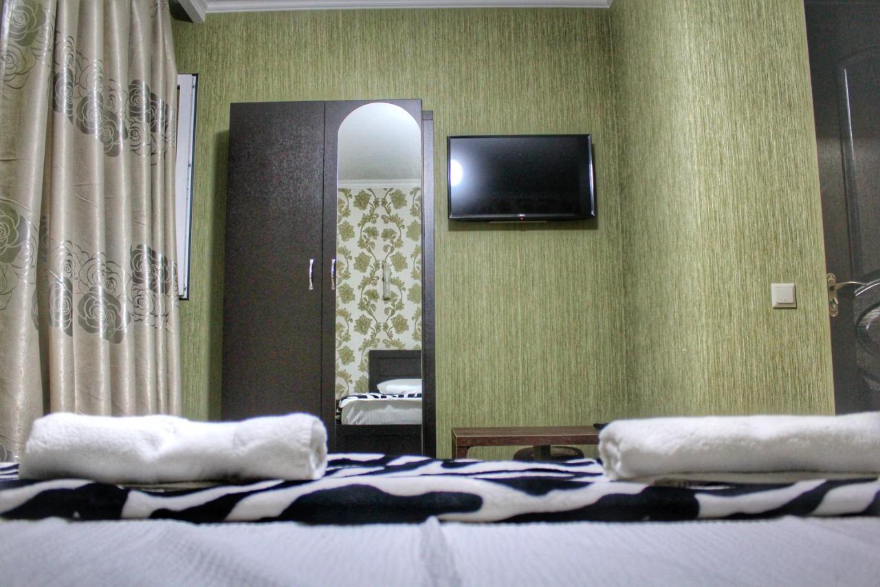Hotel Elegant 2 Тбилиси Екстериор снимка