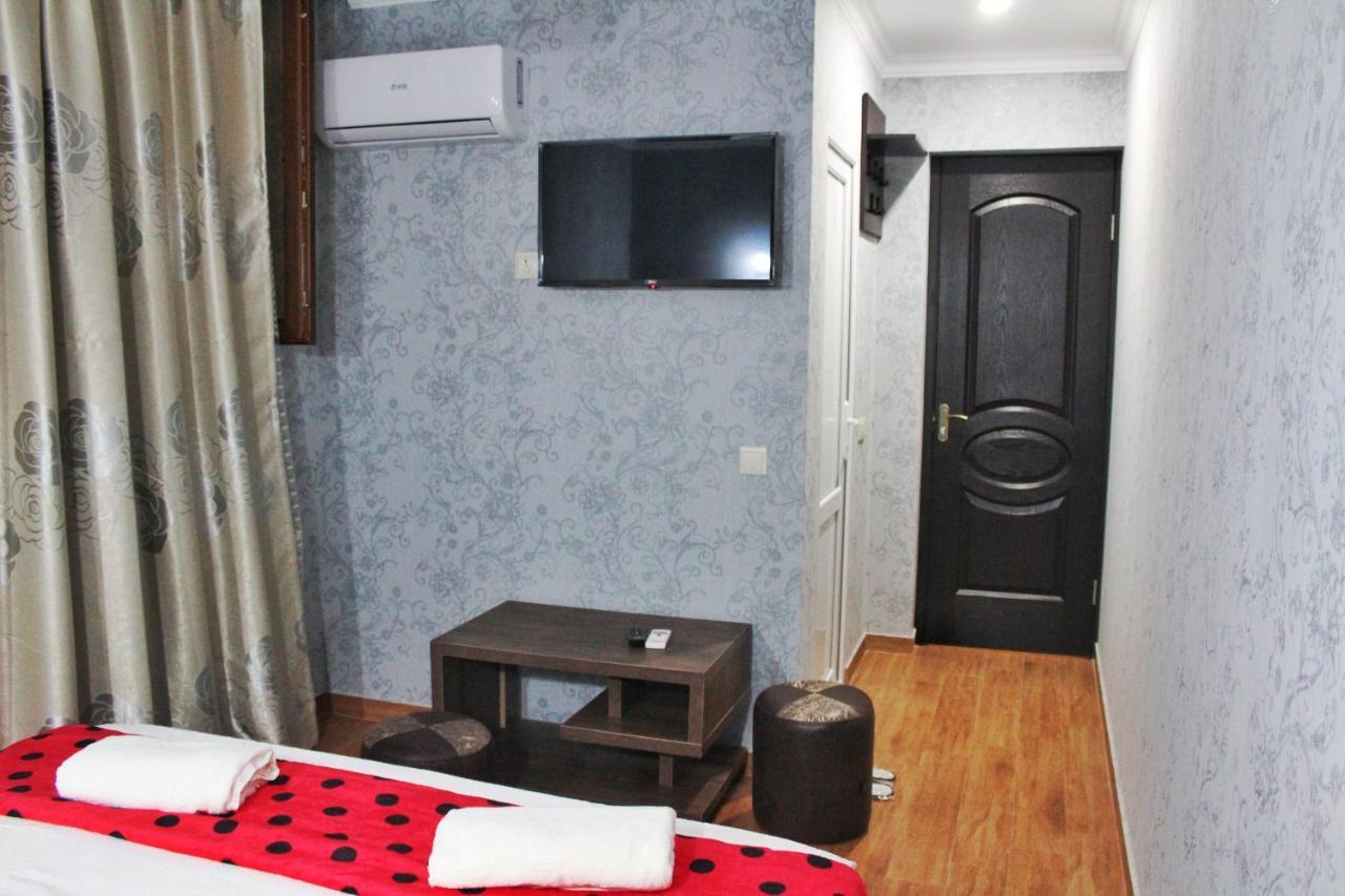 Hotel Elegant 2 Тбилиси Екстериор снимка