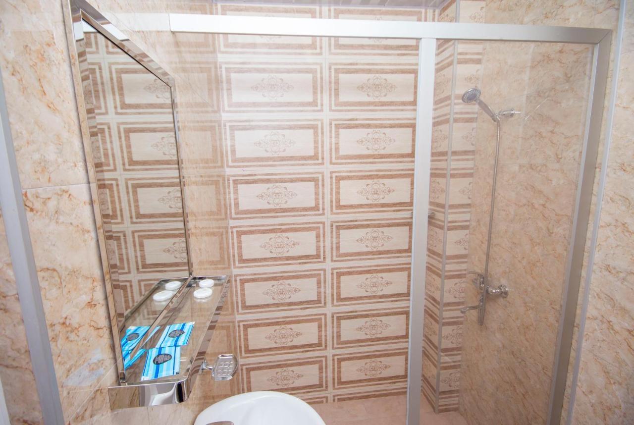 Hotel Elegant 2 Тбилиси Екстериор снимка