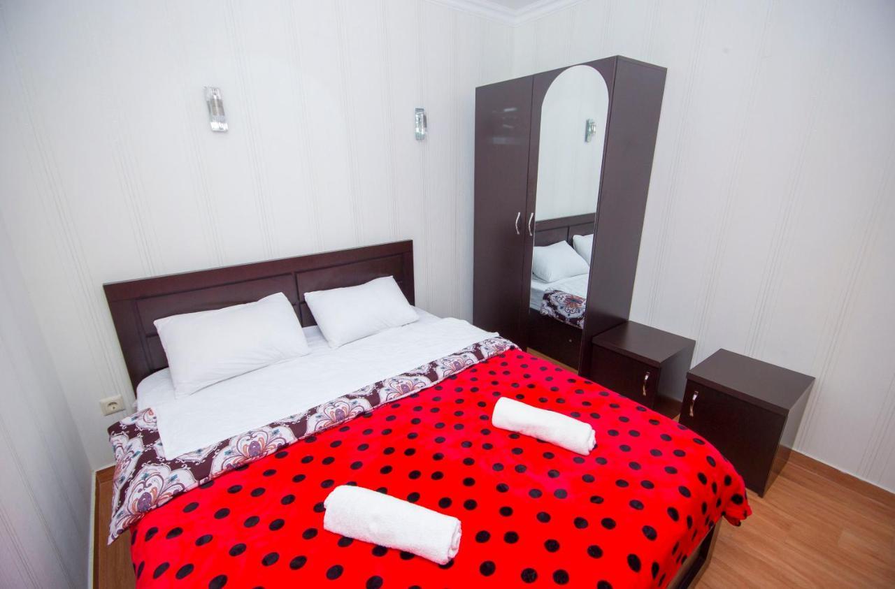 Hotel Elegant 2 Тбилиси Екстериор снимка